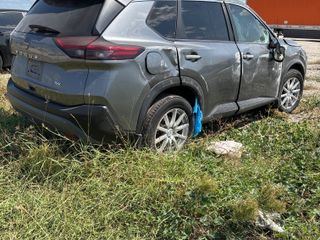 2023 Nissan Rogue SV FWD - Primary Damage Left Image